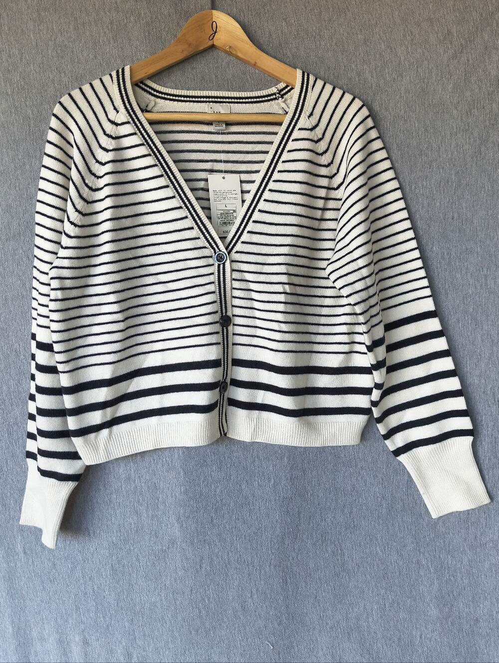 A New Day Long‑Sleeve V‑Neck Cardigan – Cream Striped L NWT